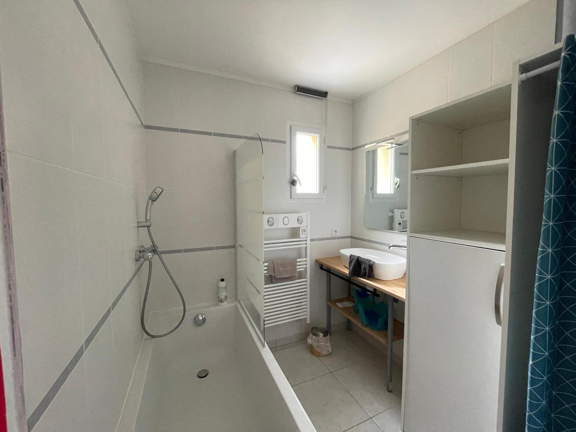 Sweet Omaha Belle Maison Recente Lumineuse Et Cosy Bien Equipee Jardin Clos 15 Mn A Pied Plage Omaha Beach Et Proche De Bayeux & Port En Bessin Saint-Laurent-sur-Mer Eksteriør bilde